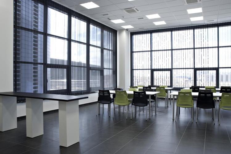 Aula del Edificio Viveros de CAT, en Tudela