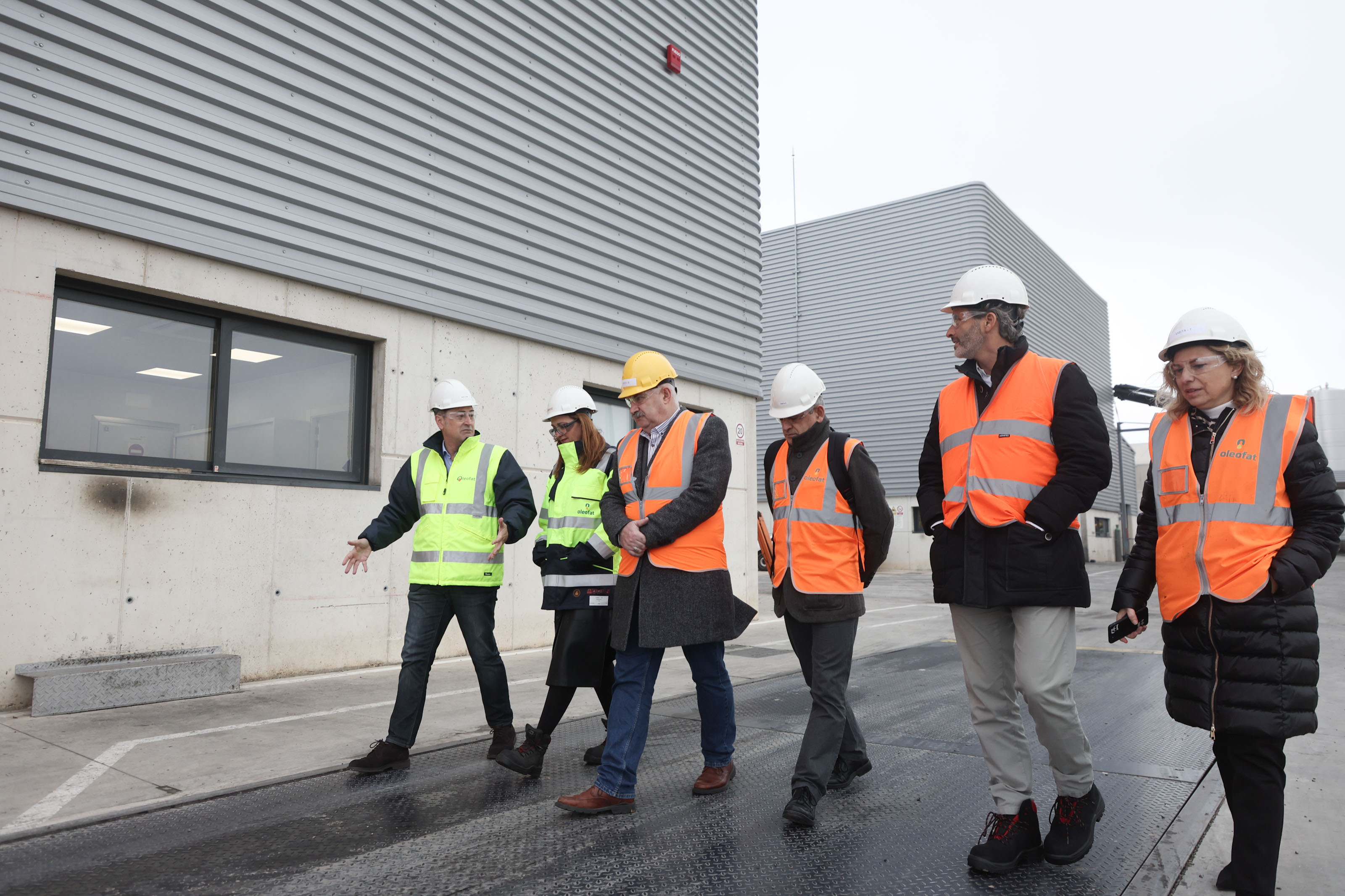 Fotografía del vicepresidente Aierdi en su visita a la CAT