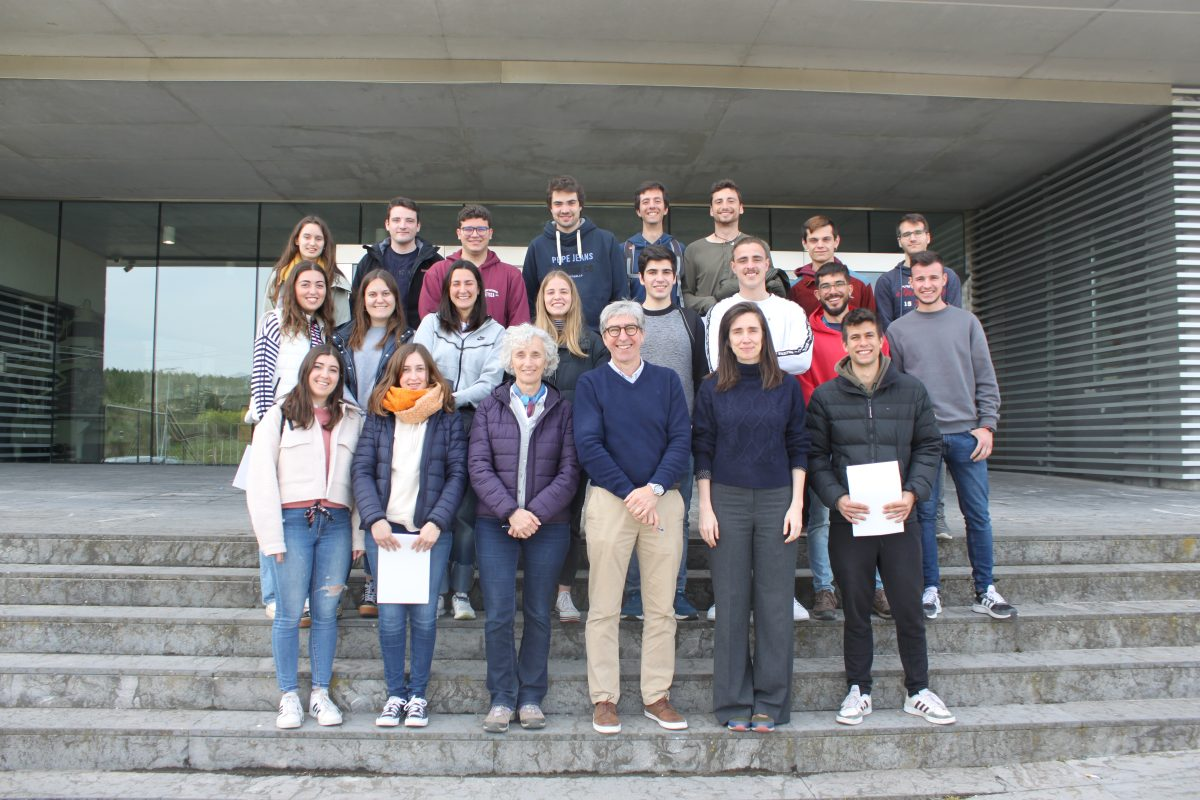 Fotografía de los alumnos que han visitado Tracasa.