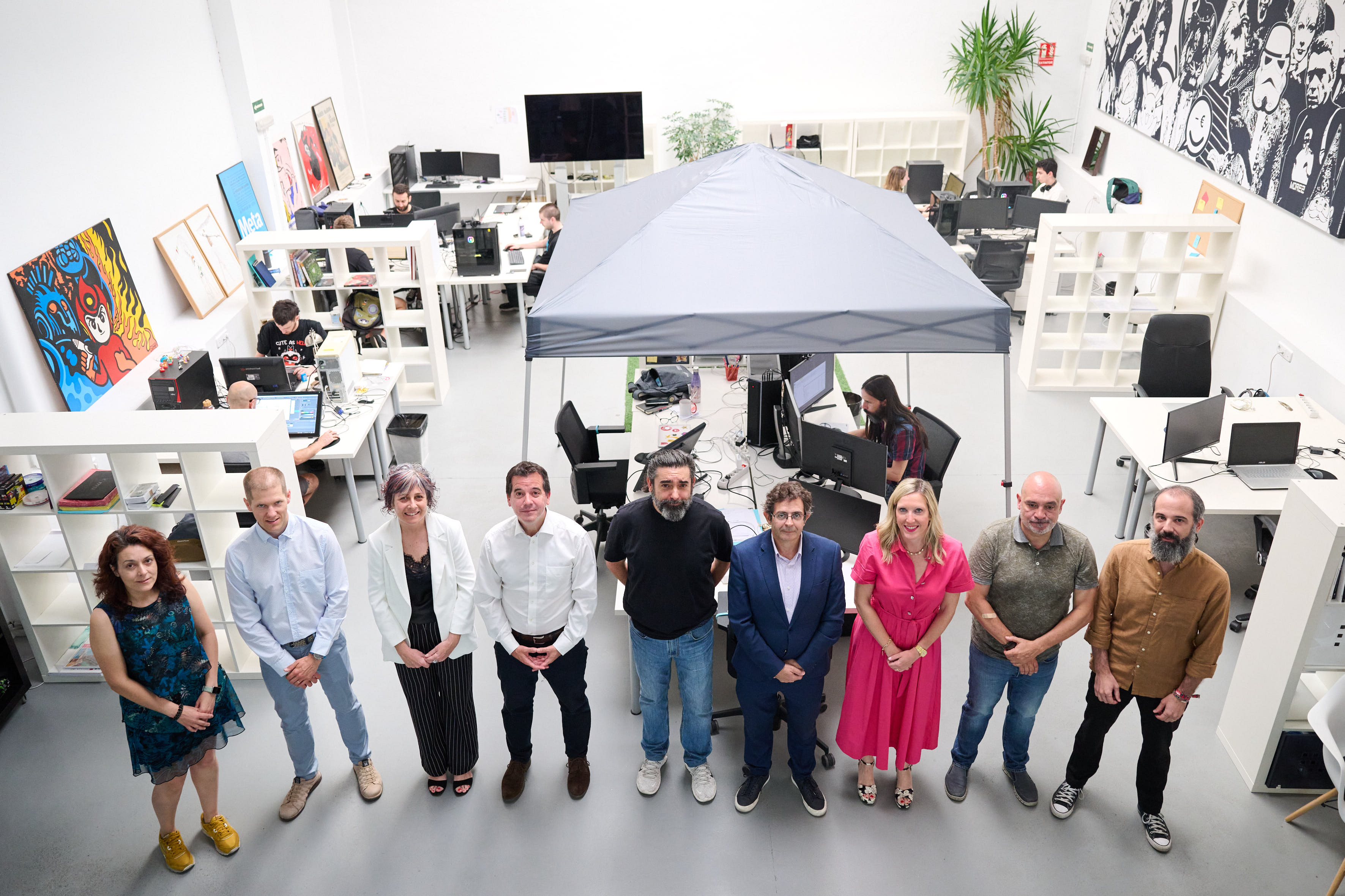 Fotografía de un momento de la visita a las instalaciones