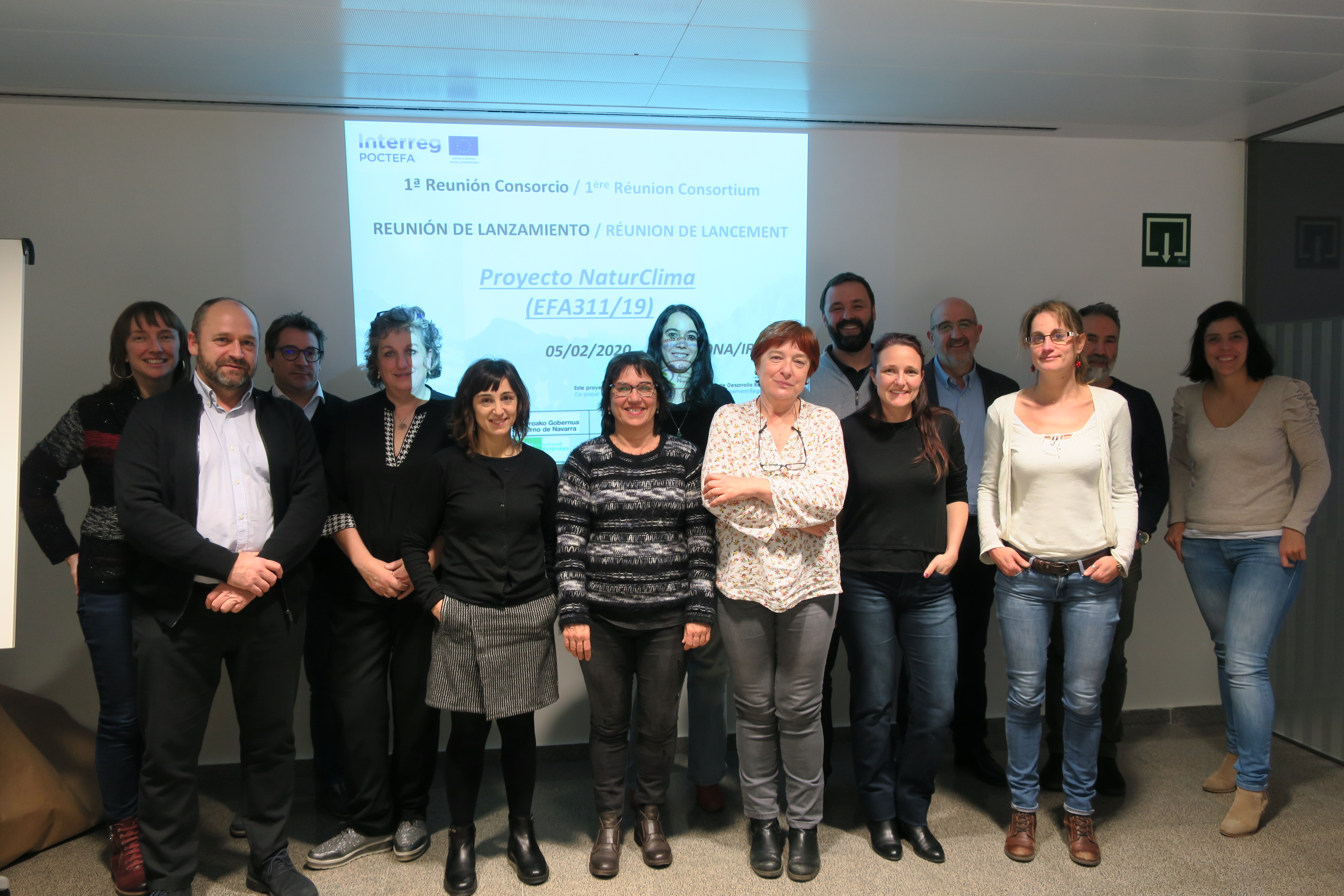 Participantes en la reunión 