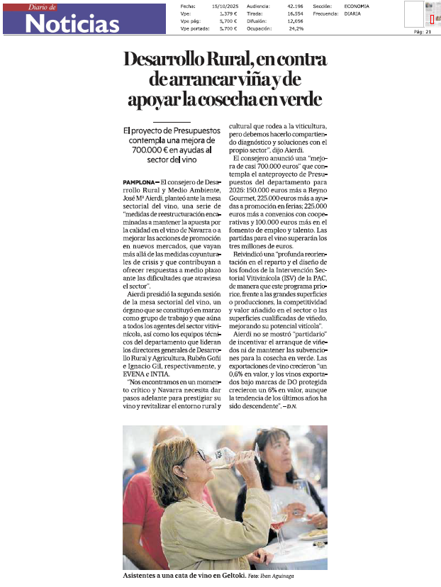 Fotografía del pantallazo de la noticia en la edición impresa de Diario de Noticias