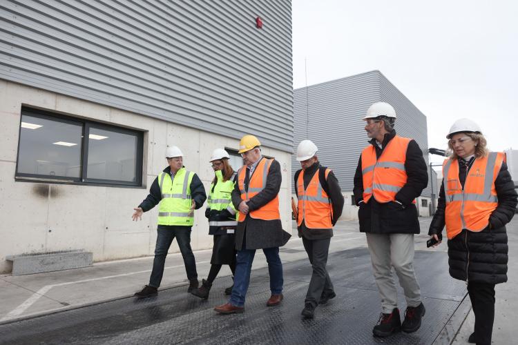 Fotografía del vicepresidente Aierdi en su visita a la CAT