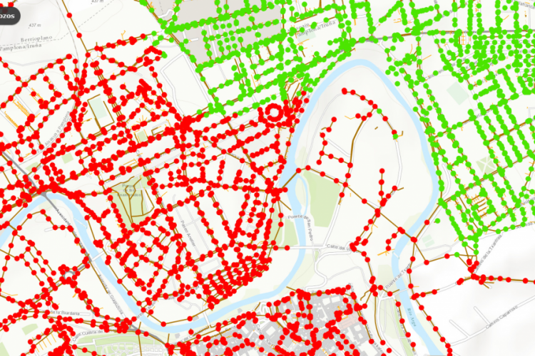 Imagen de una demo realizada por Tracasa con la tecnología Utility Network de Esri: panel de control de la limpieza de los pozos de la red de saneamiento de la Mancomunidad de la Comarca de Pamplona.