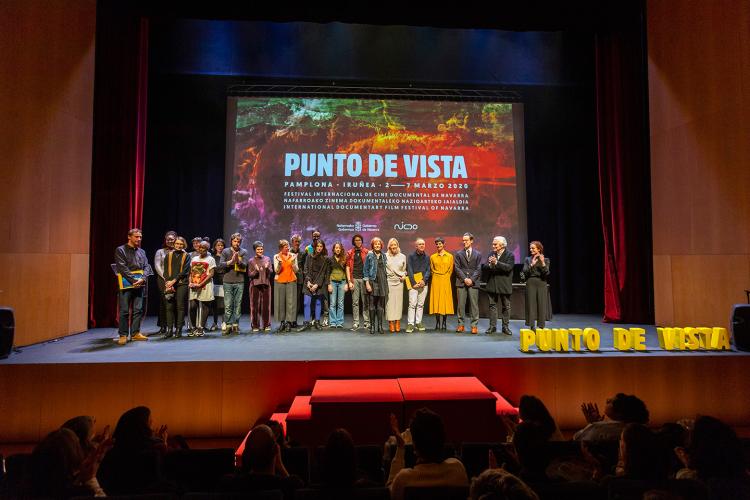 Autoridades, jurado y premiados del Festival.