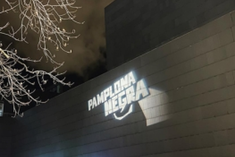 Fotografía de la fachada del palacio de congresos Baluarte