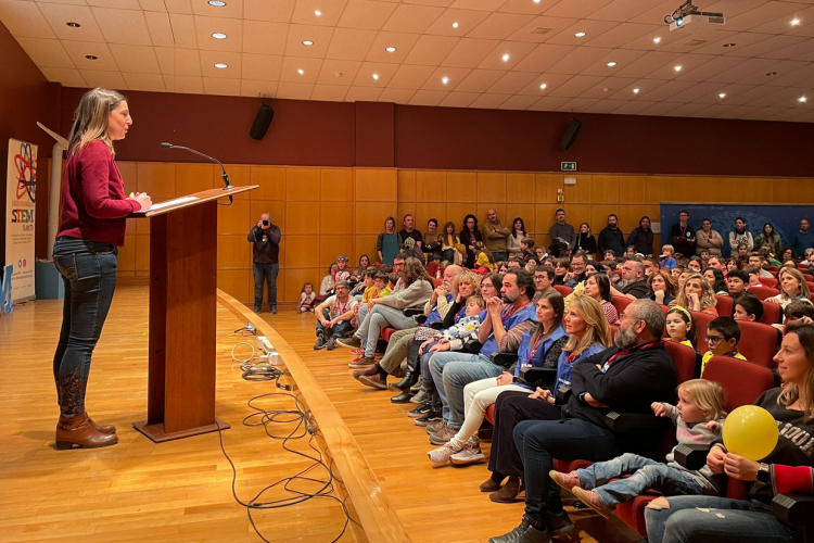 Fotografía de un momento del acto de clausura.