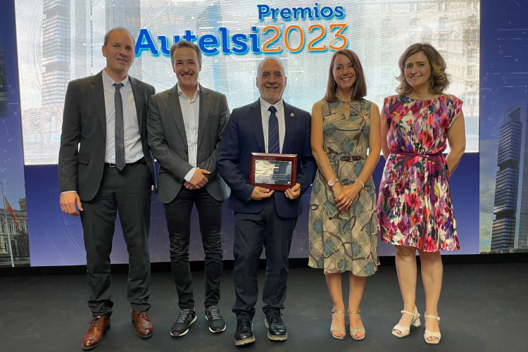 Fotografía de la delegación navarra que acudió a la entrega de premios.