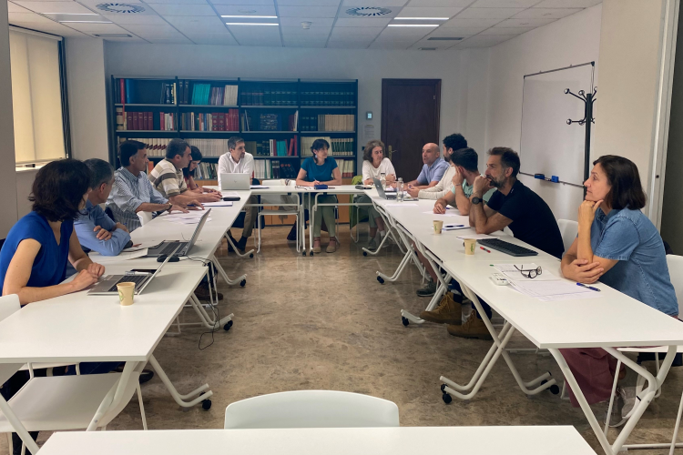 Fotografía de un momento de la reunión