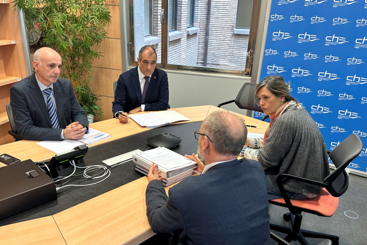 Fotografía de un momento de la reunión