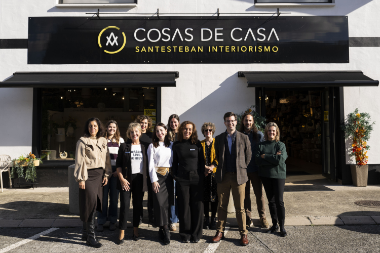 Fotografía de un momento de las visitas a los comercios