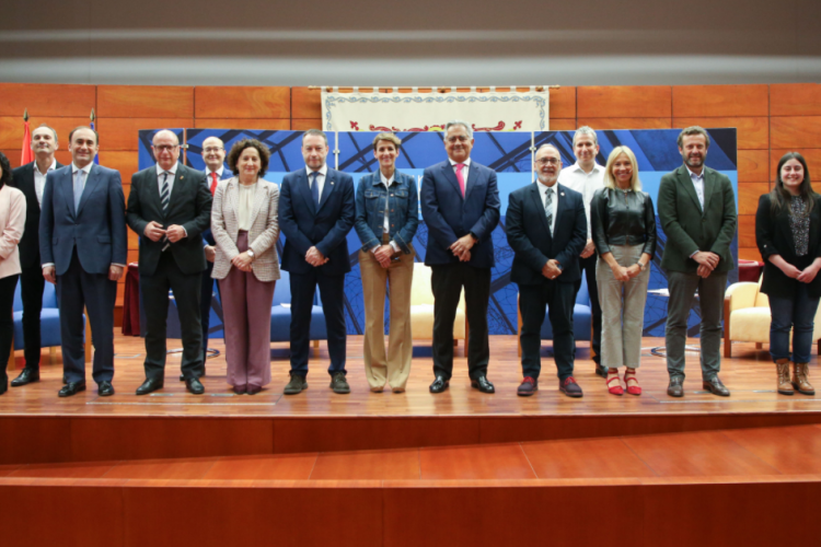 Fotografia de los participantes de la jornada