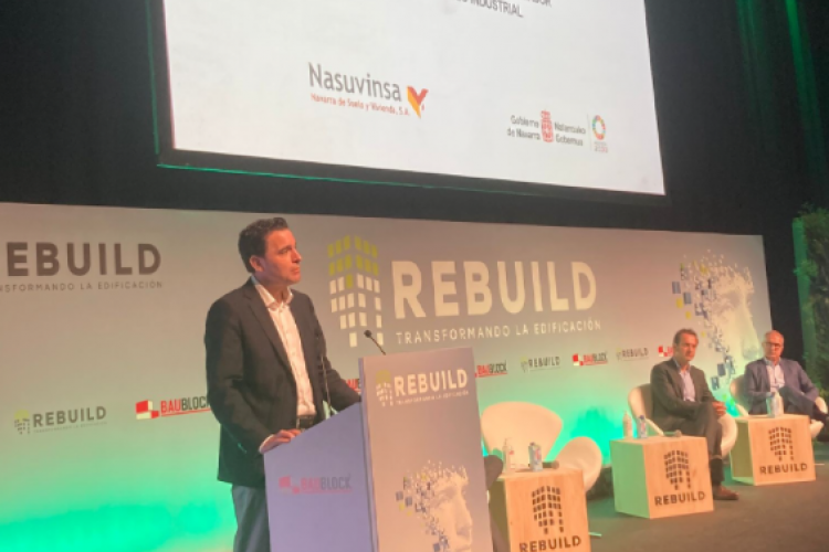 El director gerente de Nasuvinsa, Alberto Bayona, en su intervención