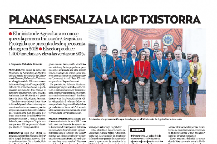 Fotografía del pantallazo de la noticia en la edición impresa del Diario de Noticias 