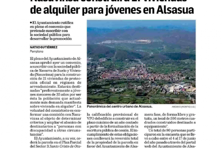 Fotografia del pantallazo de la noticia en la edición impresa del Diario de Navarra