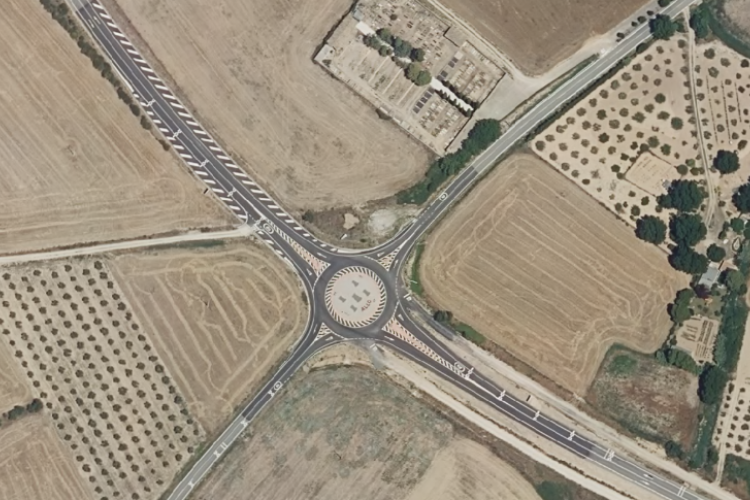 Ortofoto de la nueva rotonda construida este año en la variante de Allo 