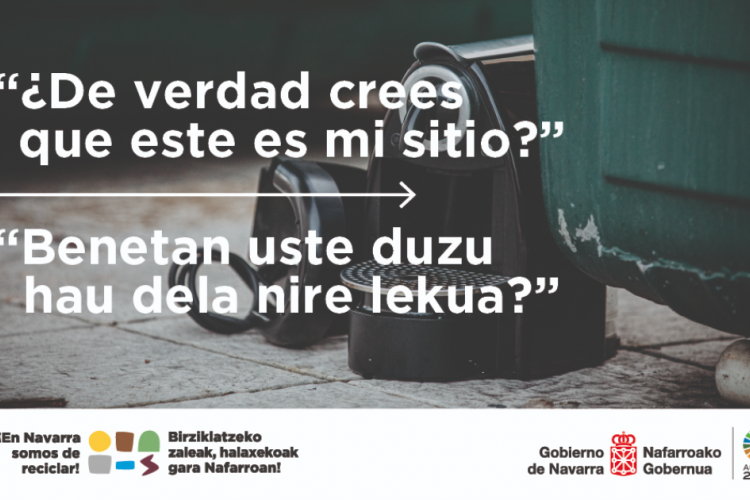 Fotografia del cartel de la campaña en torno a la gestión de residuos en las compras online y de aparatos eléctricos y electrónicos