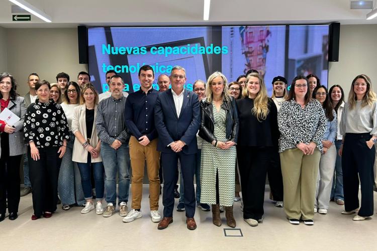 Miembros de LABAJERA