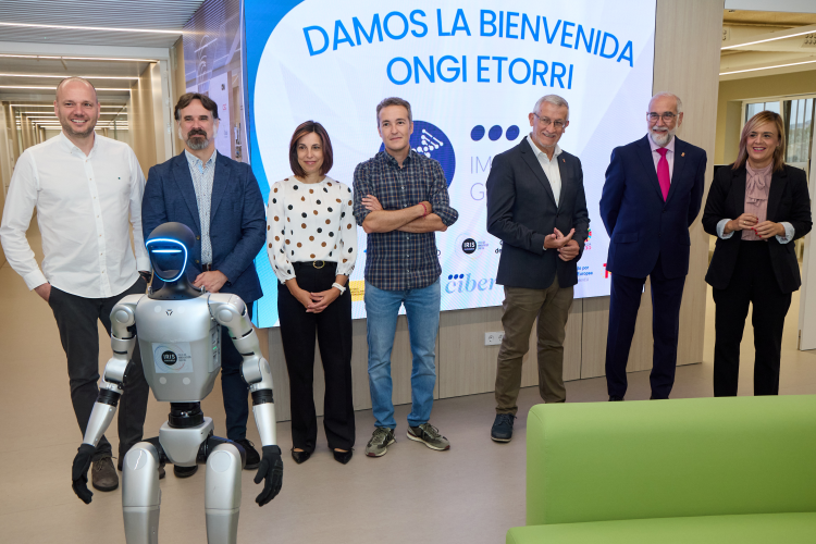 Fotografía de Gonzalo Rodríguez, Javier Gómez Arrue, Agurtzane Martínez, Luis Campos, Felix Taberna, Fernando Domínguez y Alicia Echeverría